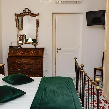 Vendégház Delfini Trevi House