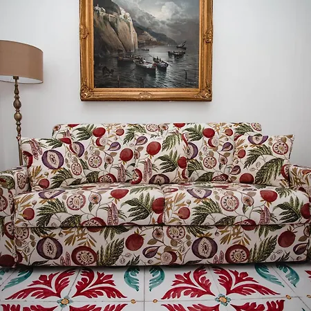 Gasthuis Delfini Trevi House Rome