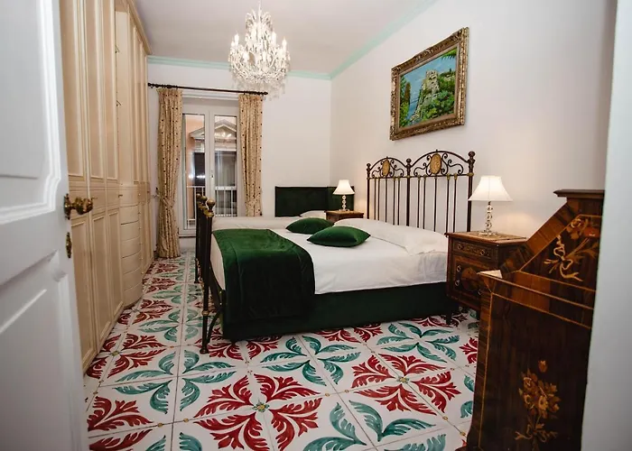 Delfini Trevi House 게스트하우스